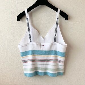Hold Tommy Hilfiger knit tank